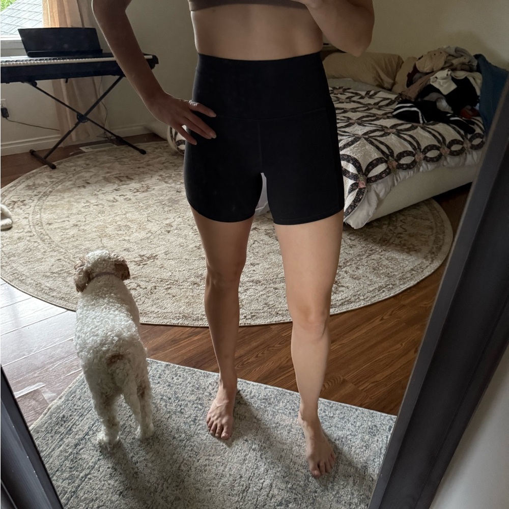 Athleta Black Women's Bike Shorts With Pockets